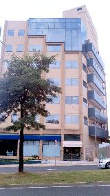Alugar Sala Comercial / em Condomínio em Sorocaba. apenas R$ 450.000,00